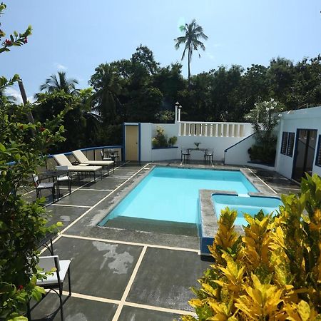 Guindulman Bay Tourist Inn Ngoại thất bức ảnh