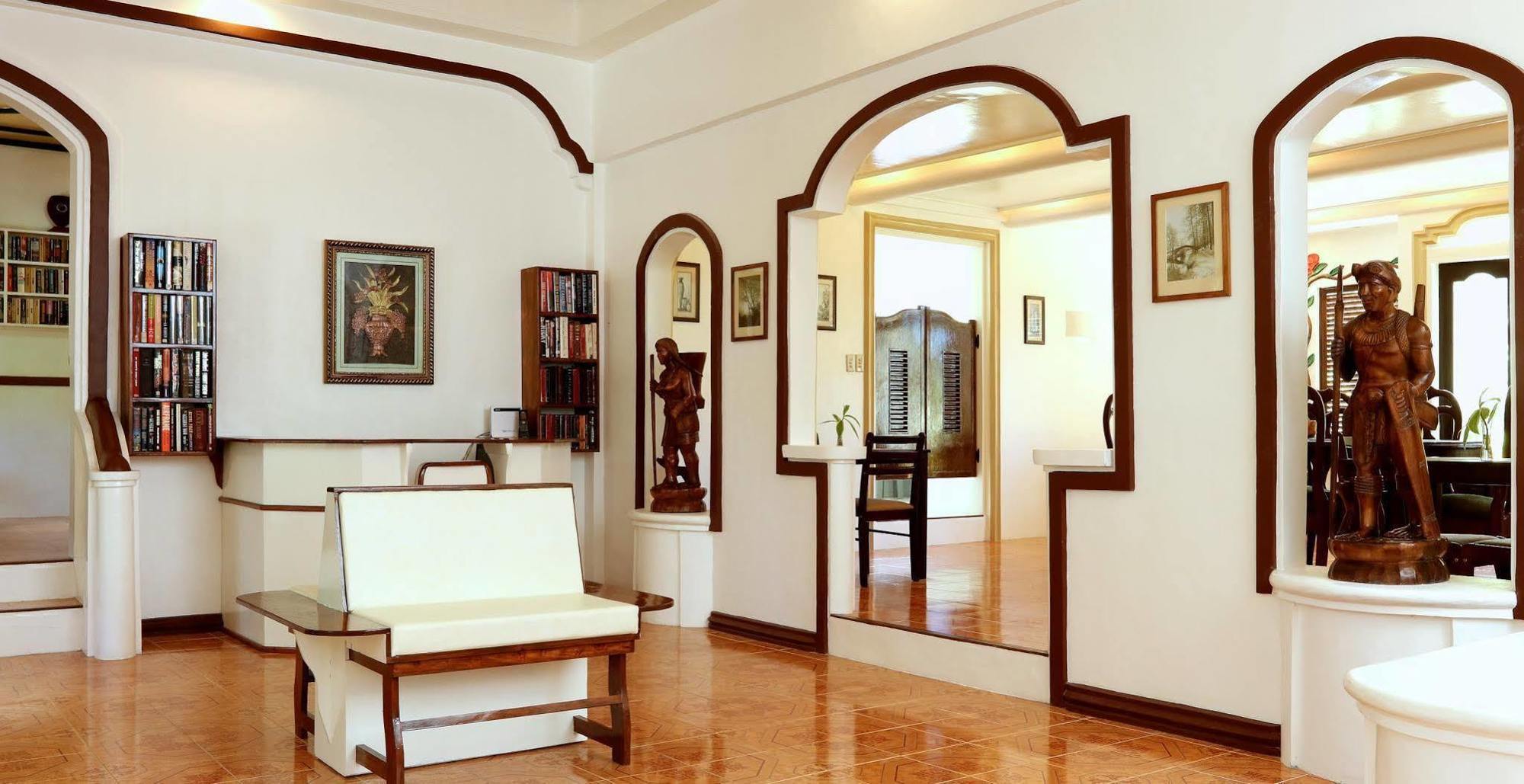 Guindulman Bay Tourist Inn Ngoại thất bức ảnh