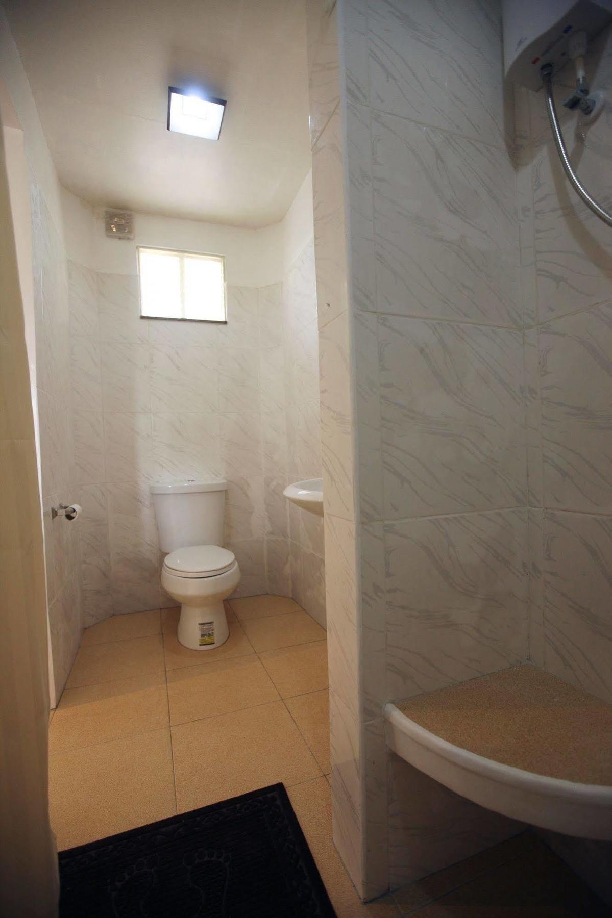 Guindulman Bay Tourist Inn Ngoại thất bức ảnh