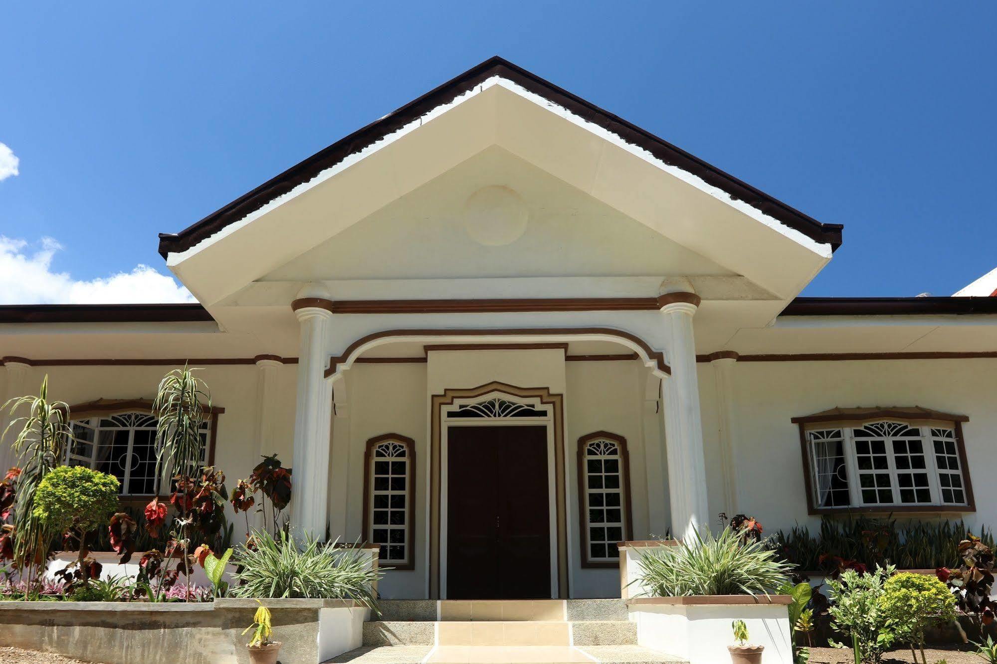 Guindulman Bay Tourist Inn Ngoại thất bức ảnh